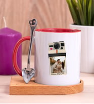Kişye Özel Polaroid Tasarım Fotoğraflı Ahşap Altlıklı Kırmızı Kupa Bardak