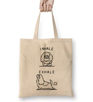 Inhale Exhale Cavalier King Charles Spaniel Yoga Bez Çanta Uzun Saplı