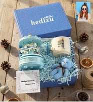 Kişiye Özel Karikatürlü Cute But Aquarius Kova Burcu Hediye Kutusu - Kişiye Özel T Kupa, Atlı Karınca Müzik Kutusu, Peluş Anahtarlık Doğum Günü Hediyesi