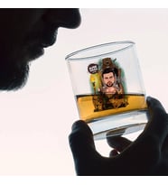 Kişiye Özel Tahtaki Kral Karikatürlü Viski Bardağı
