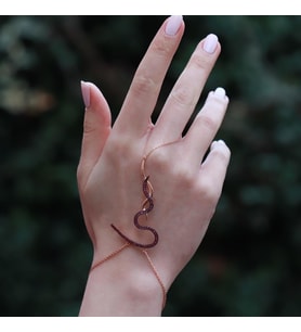 Fuşya Zirkon Taşlı Yılan Modeli Rose Gold Kaplama Gümüş Şahmeran