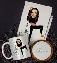 Kişiye Özel Karikatür Tasarım Defter Kalem Kupa Ve Bardak Altlığı Hediye Seti 96231