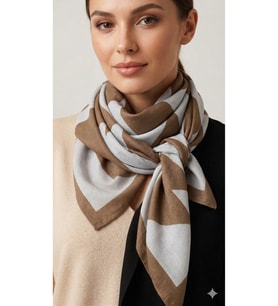 Camel Beyaz Büyük Desenli Polyester Şal 90x90 cm