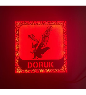Kartal Temalı Kişiye Özel Işıklı Led Ahşap Gece Lambası Kırmızı  ( Canlı Anılar )