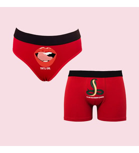 Kutulu Tatlı Dil Yılanı Deliğinden Çıkarır Tasarımlı Kadın Külot ve Erkek Boxer İkili Set (Kırmızı)