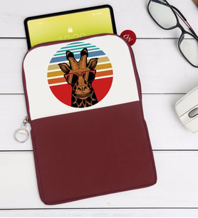 BK Gift Zürafa Tasarımlı Taşınabilir Koruyucu Tablet Kılıfı & Organizer Çanta - Bordo-1