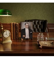 Atatürk Masaüstü Ahşap Tablo - Kabartmalı Baskı Şık Hediyelik 11x16 cm No 3