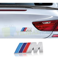 BMW M Logo Bagaj Çamurluk Arma Amblem Plastik Yapıştırma 1 Adet 7 X 3 Cm