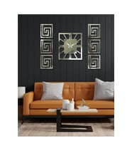 Duvar Saati Aynalı Pleksi Gümüş 40x40 cm 6Adet Yan Ayna 20x20 cm 7' li Şık Dekoratif Takım