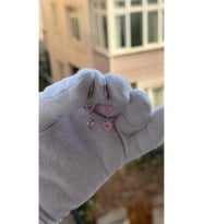 Kadın Gümüş Renk Pembe Kalpli Şık Tasarım Sallantılı Küpe