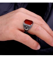 Kırmızı Akik Taşlı 925 Ayar gümüş Yüzük