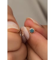 925 Ayar Gümüş Minik Turkuaz Taşlı Güneş Küpe
