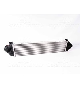 Ford Mondeo S-Max 2010-2015 Uyumlu Turbo Radyatörü Intercooler