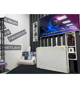 PlayStation 4 Fat 500GB Tek Kol Kutulu (İKİNCİ EL)