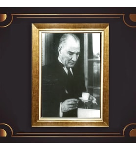 Altın Varaklı Çerçeveli Paspartulu Atatürk Tablo nl02A516 (Gold)