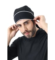 Kuyruklu Bone - Siyah-Beyaz