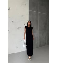 Neşeli butik kadın vatkalı yırtmaç detaylı modal elbise NBG010 (Siyah)
