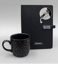 Kişiye Özel 16 Gb Usb Siyah Defter & Yıldızlı Siyah Mat Kupa Hediye Seti