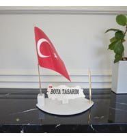 Doğal Beyaz Harita Mermer İsimlik Bayrak ve Kalemli Gold