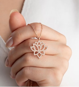 925 Ayar Gümüş Rose Lotus Çiçeği Kolye