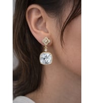 XUPING 14K GOLD KARE ZİRKON TAŞLI KÜPE ACR0314