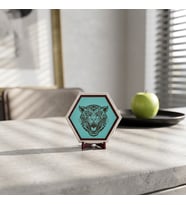 Agresif ve Şık Leopar Figürlü Masaüstü Aksesuarı Çalışma Alanlarınıza Estetik Katan Modern Özel Tasarım Ürün 10x10 cm