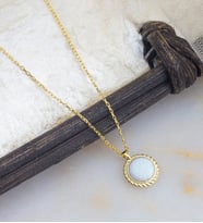 925 Ayar Minimal Opal Taşlı Gümüş Kolye