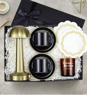 2 li Gold Detaylı Fincan & Mum & Masa Lambası & Sunum Peçetesi Premium Hediye Seti