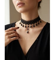 Gotik. Bohem Stil Siyah Dantel kolye.Siyah Kristal detaylı