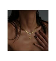 Serenay • Leyla • Altın Tasarım 18 K Altın Kaplama 925 Ayar Gümüş Ikili Set Işıklı Kutuda Kolye