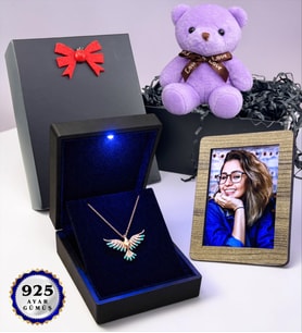 Kişiye Özel Fotoğraflı Mor Ayıcıklı 925 Ayar Gümüş Anka Kuşu Kolye – Zirkon Taşlı Şık Hediye