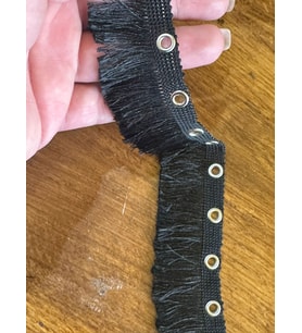 EN 3 CM SİYAH KUŞ GÖZÜ PÜSKÜLLÜ ŞERİT DİKİŞ GİYİM AKSESUARI 1 METRE