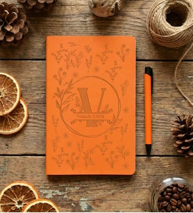 Kişiye Özel V Harfli İsimli Defter Doğum Günü Hediyesi (Turuncu)