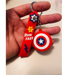 Captain America Silikon Figürlü Anahtarlık – Marvel Kaptan Amerika Çanta & Araba Süsü