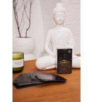 Güncel Tarot Kartlarımız Açıklamalı Kitapçığı Ile Eşsiz Bir Deneyim Yakalayın