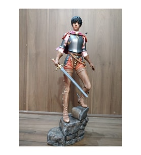 The Berserk Casca Boyalı Figür Büyük Boy 25CM
