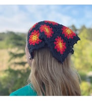 Tığ İşi Örgü Üçgen Bandana: Saç Bandı (Füme)