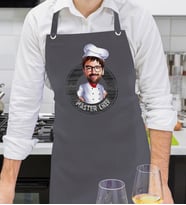 BK Gift Kişiye Özel Erkek Chef Karikatürlü Profesyonel Antrasit Mutfak Önlüğü, Aşçı Önlüğü, Şef Önlüğü, Arkadaşa Hediye-1