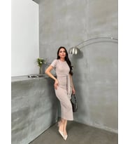 Kuşaklı mdl esnek kumaşlı elbise bej pt