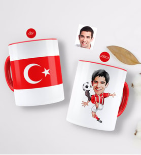 BK Gift Kişiye Özel Türkiye Milli Takım Formalı Futbolcu Karikatürlü Kırmızı Kupa Bardak-3 (Beyaz)