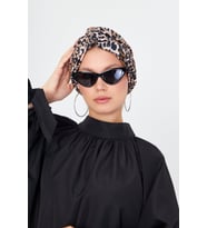 Pudra Çapraz Büzgülü Tesettür Bone Sandy Leopar Desen 2511_06