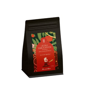Mim and More Çilekli Türk Kahvesi Çilek Aromalı Türk Kahvesi 200 Gr