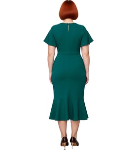 Kadın Büyük Beden Şık Midi Elbise Dokuma Kumaş Melek Kol Bodycon Kesim Özel Anlar İçin İdeal