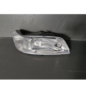 PEUGEOT 306 SAĞ ÖN FAR ÇİZGİLİ CAM SIFIR 1997-1999