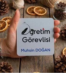 Kişiye Özel Öğretim Üyesi Bardak Altlığı Öğretmenler Günü Hediyesi (Beyaz)