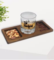 BK Gift Kişiye Özel The Husband Tasarımlı Viski Bardağı ve Doğal Masif Ahşap Dikdörtgen Sunum Tabağı Çerezlik Hediye Seti-1