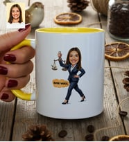 Kişiye Özel Karikatürlü Kadın Avukat Kupa Bardak Avukatlar Günü Hediyesi