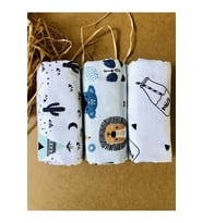 3 Adet 110x110 Çok Amaçlı Müslin Bezi Örtü Battaniye