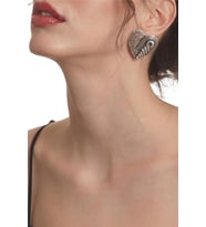 Kadın Antik Gümüş Kaplama Çivili Model Gotik Kalp Stilizesi Küpe