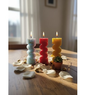 GEOMETRİK DALGA 3'LÜ HEDİYELİK DEKORATİF HOŞ KOKULU SOYA WAX MUM (BUZ MAVİSİ + KIRMIZI + SARI RENKLİ)